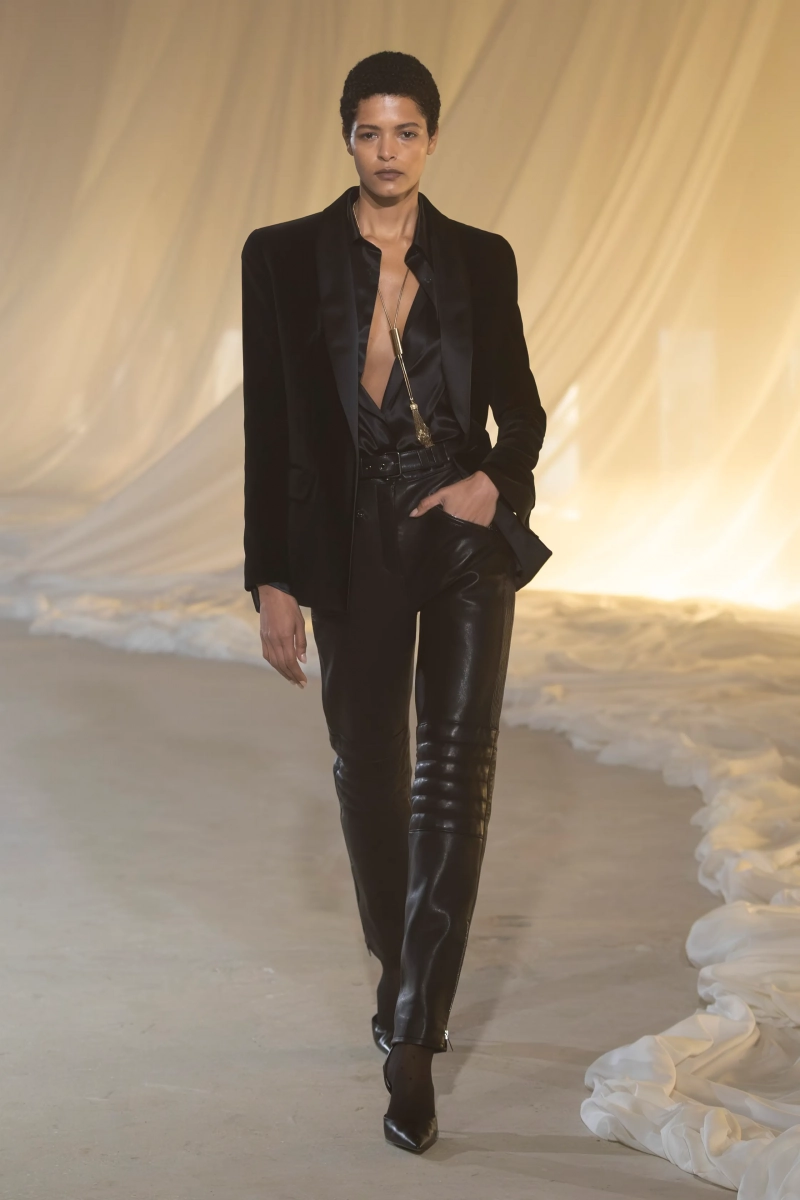 00045-balmain-fall-2026-ready-to-wear-credit-brand.webp