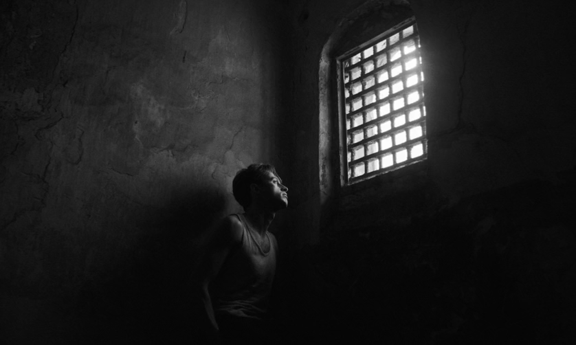 Посторонний (2025) WEB-DLRip-AVC_ivanes.mkv_20260306_093440.974.png