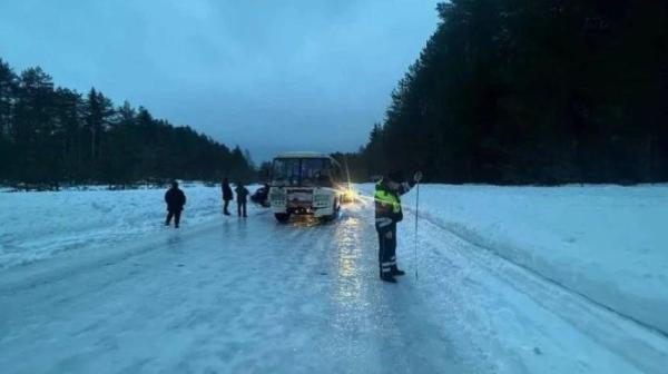 Авария автобуса на трассе Красновишерск — Антипина в Прикамье