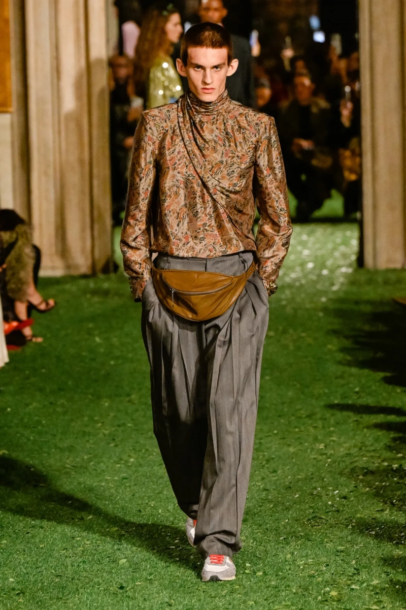 valentino-fall-26-rtw-GG-025.webp