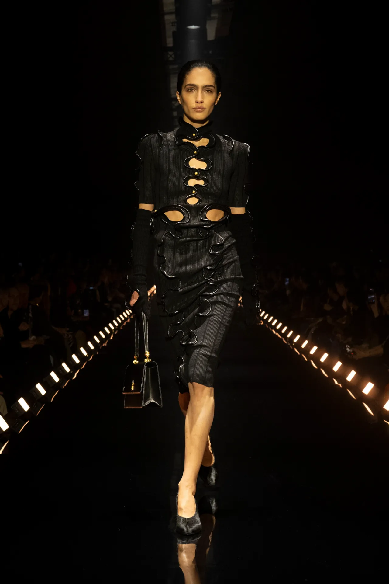 schiaparelli-fall-2026-rtw-pfw-r-ctsy-038.webp