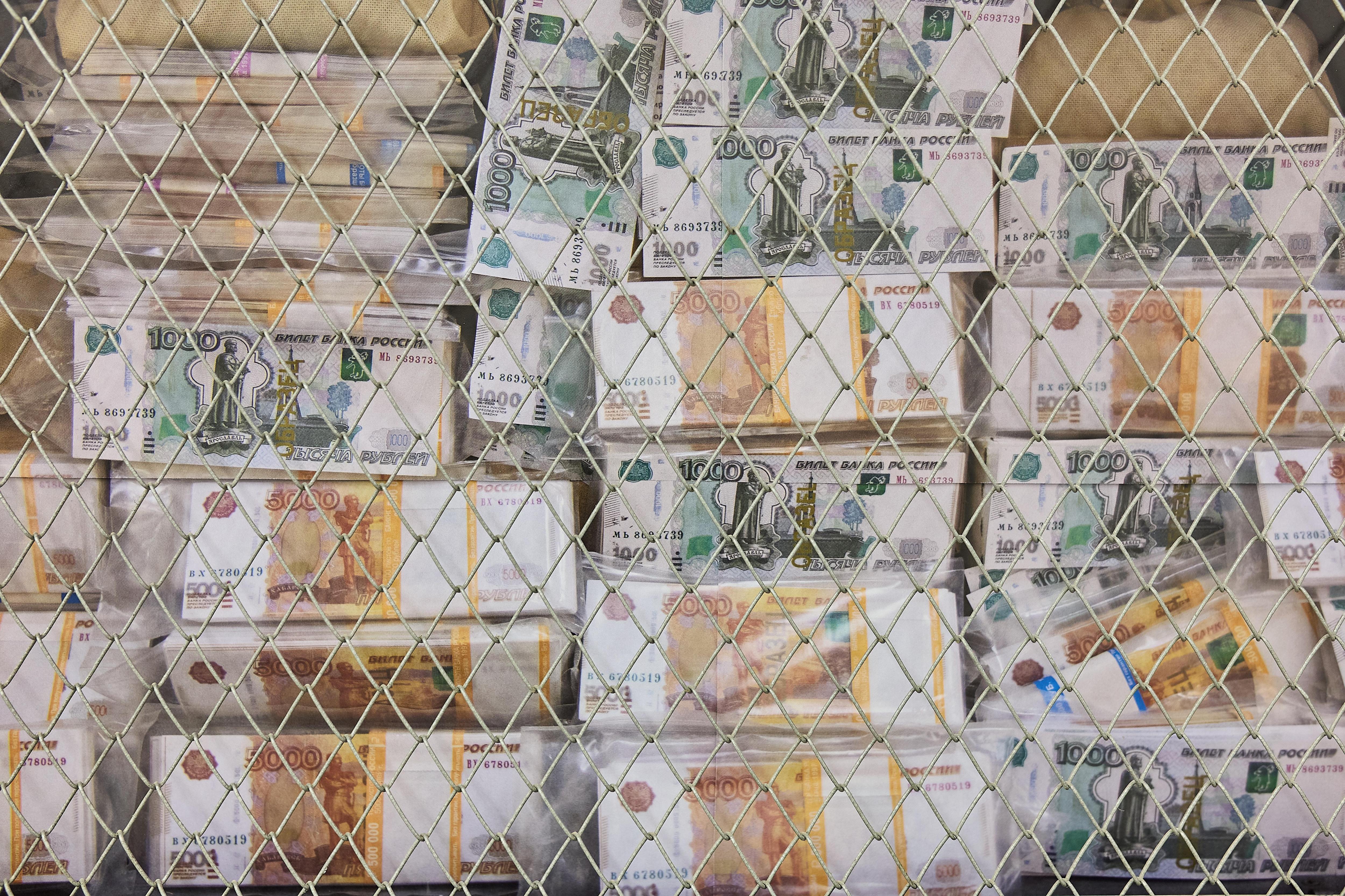 Новосибирский суд взыскал 10,5 млрд рублей с академика РАН и компаний по делу о нанотрубках