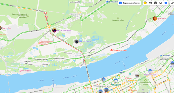 Два ДТП на Якутской создали утреннюю пробку к Коммунальному мосту в Перми
