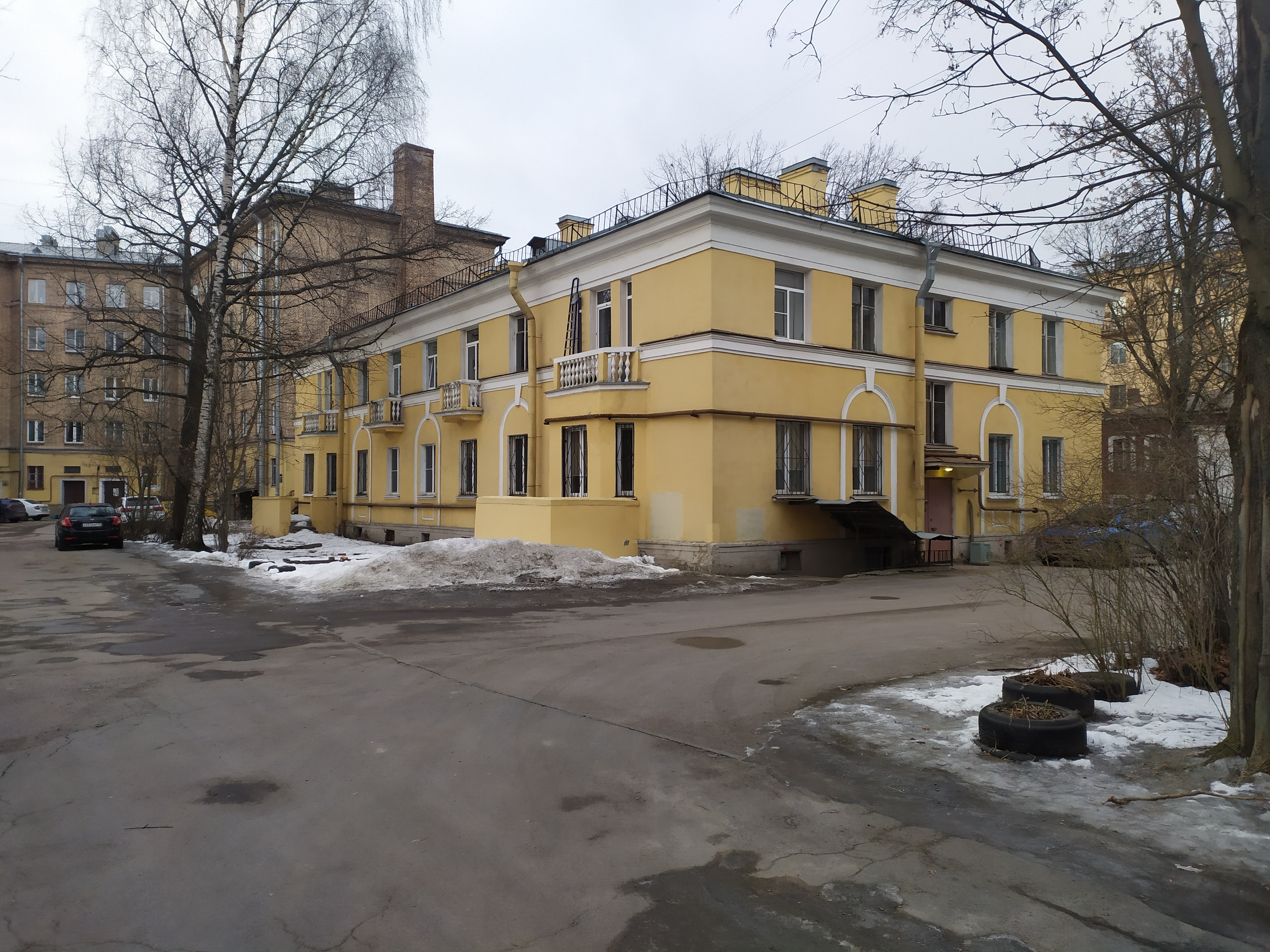 Андреевская ул., 5