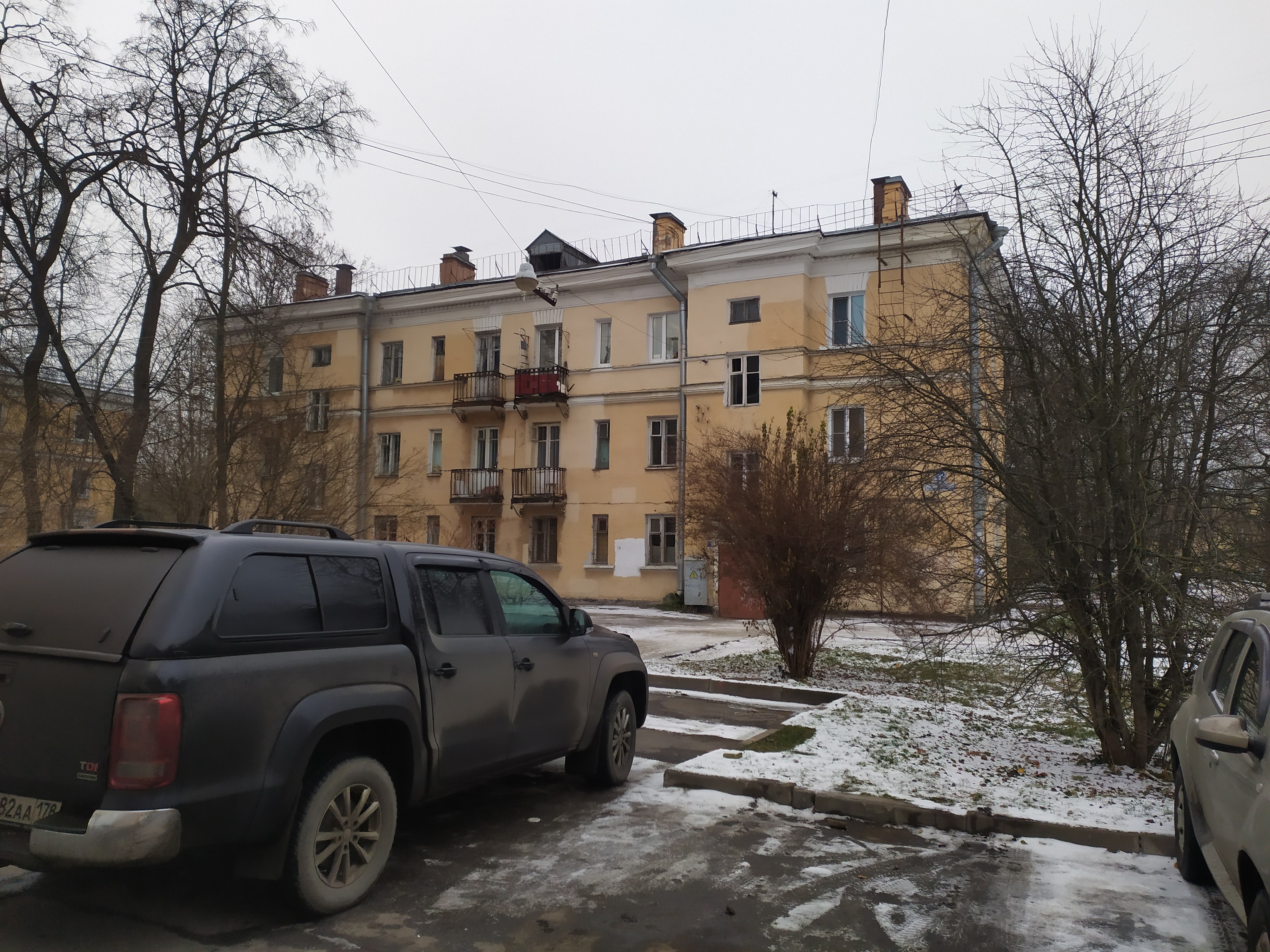 ул. Лётчика Пилютова, 22к2