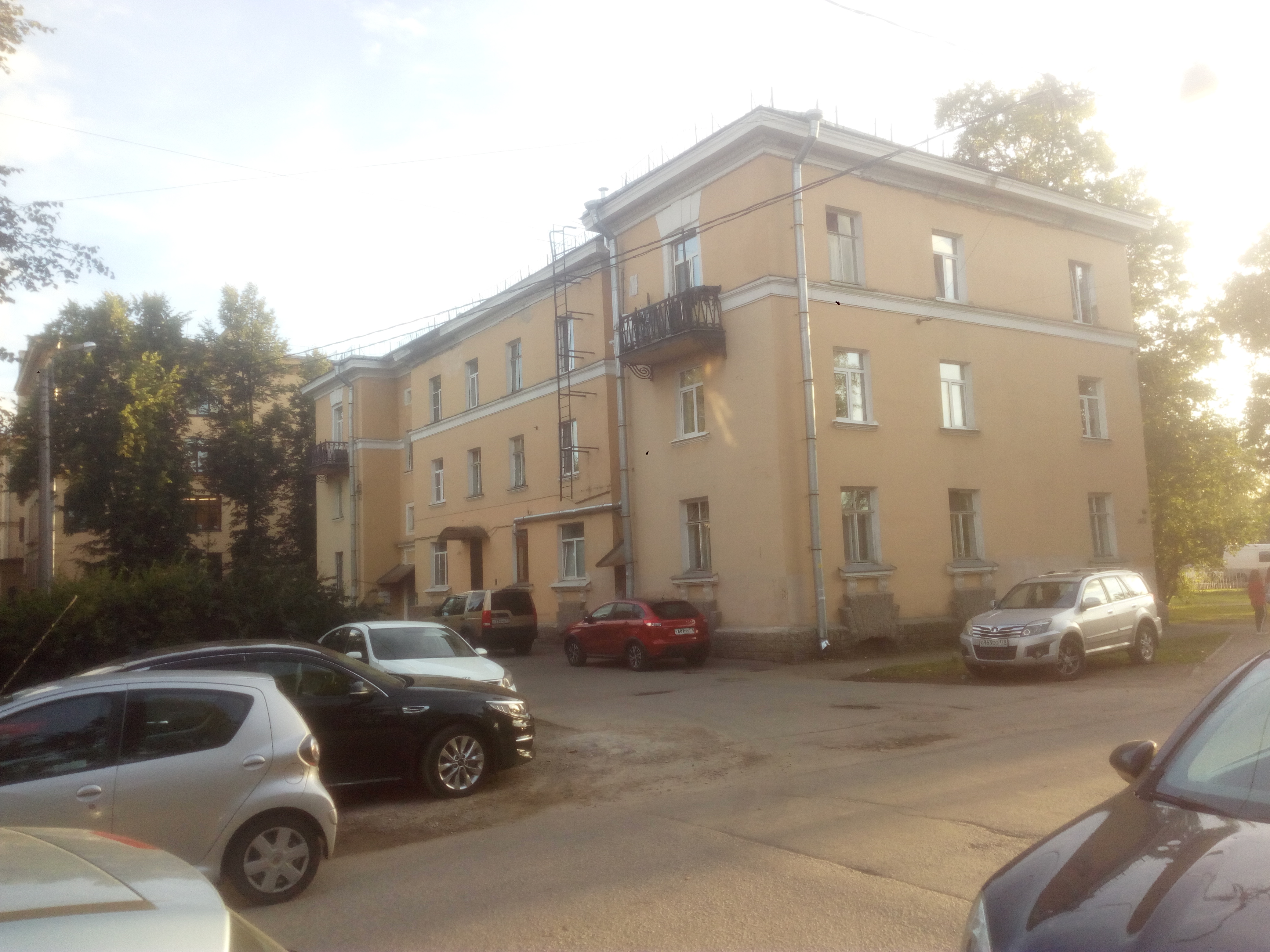 Рябовское шоссе 77