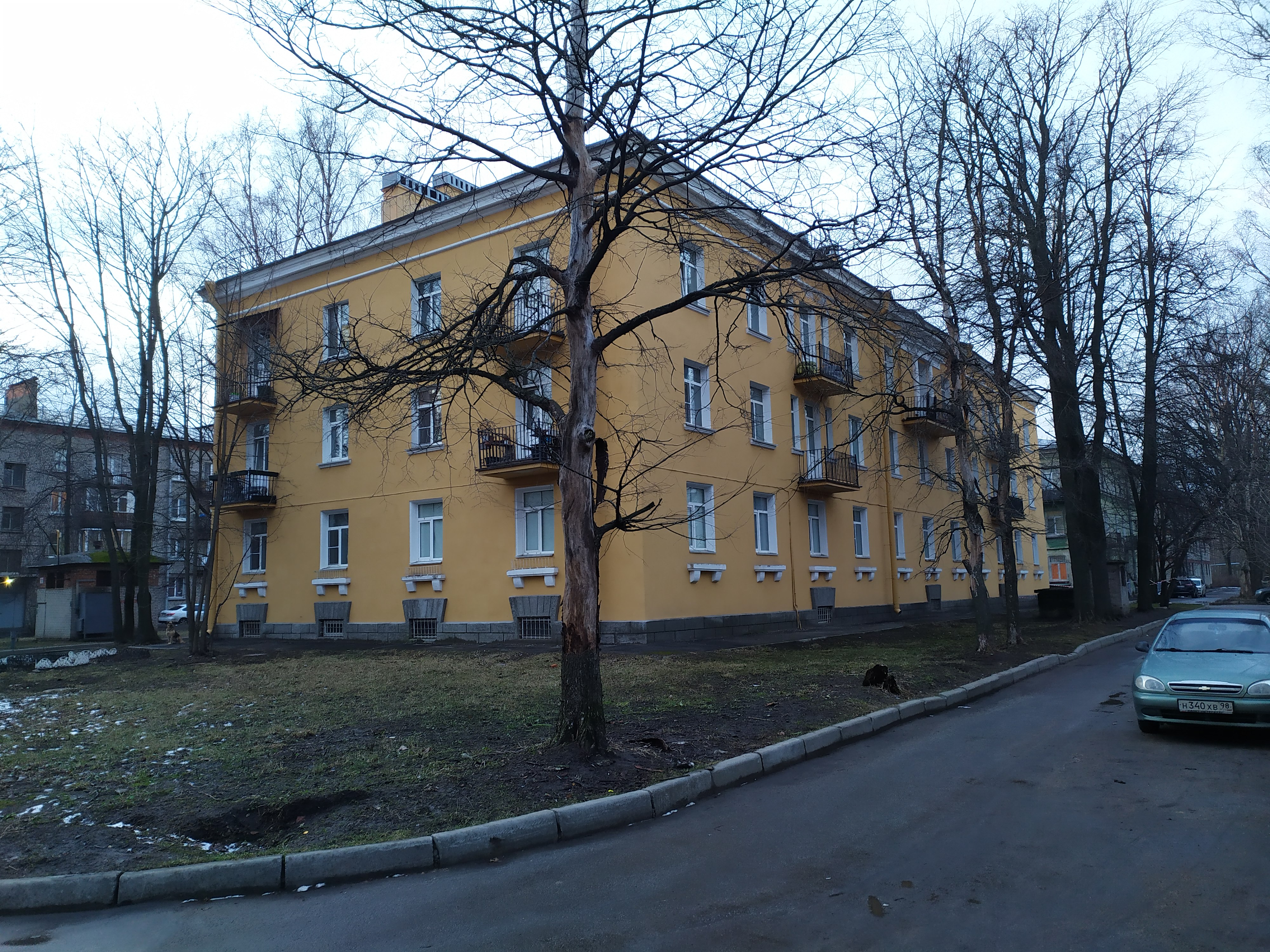 Челябинская 47.JPG