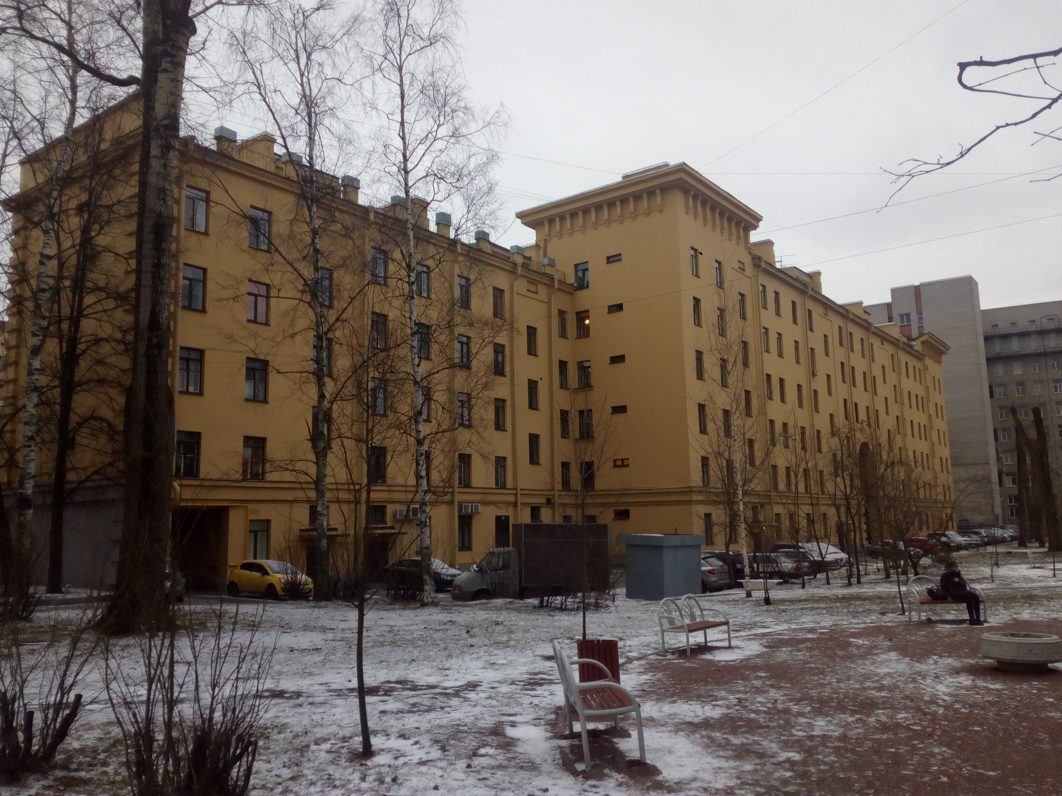 Кондратьевский 48_1.jpg