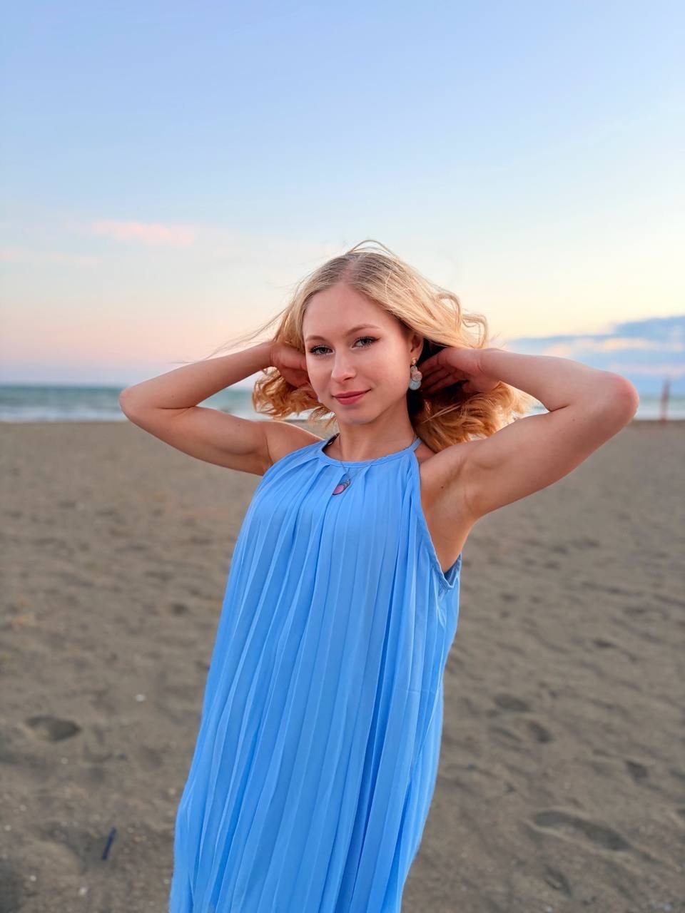 https://i3.imageban.ru/out/2026/05/08/a61cde6fd5278ed35dc5223a3d5690a0.jpg