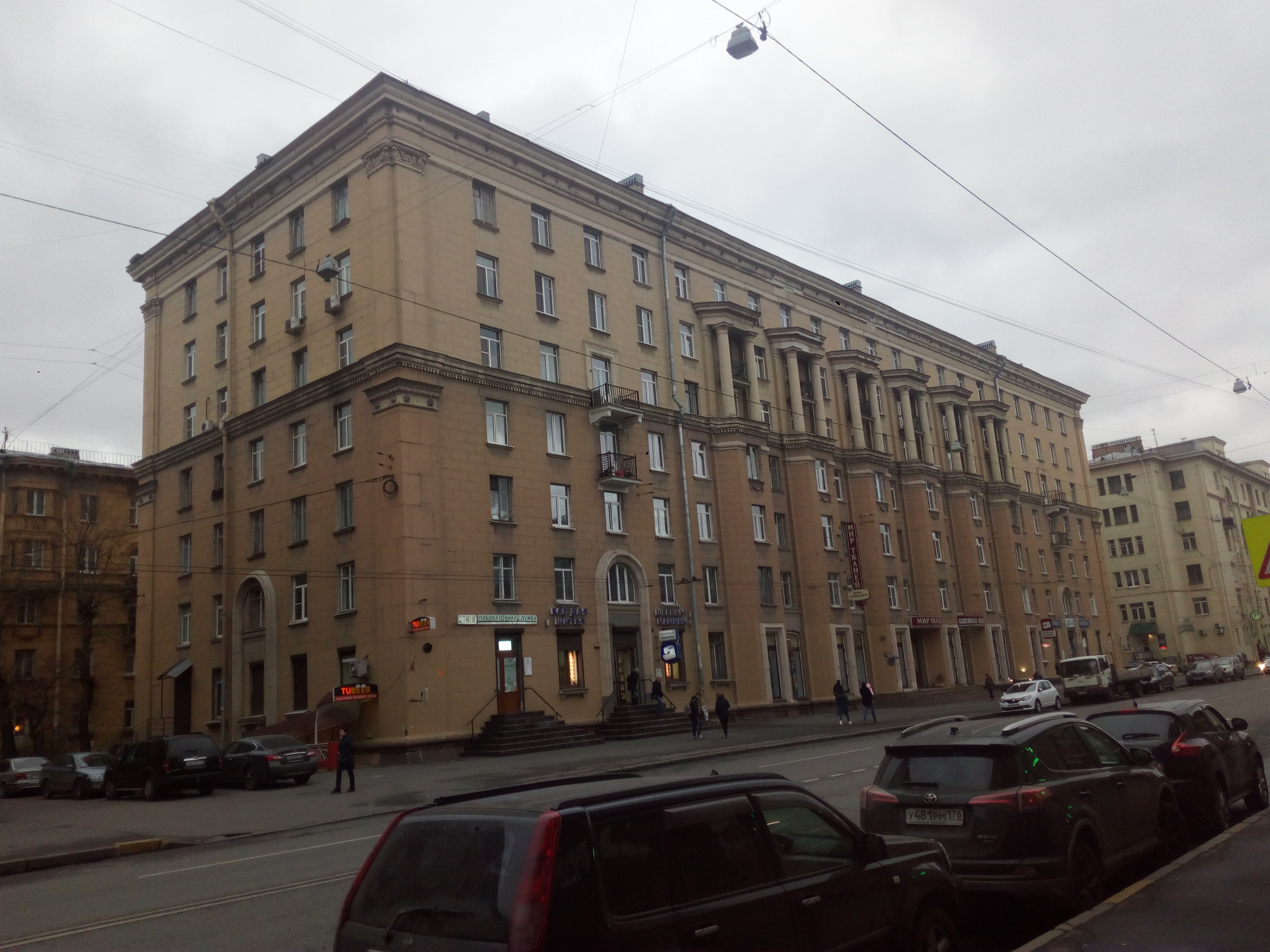 Бабушкина 81к1_2.jpg