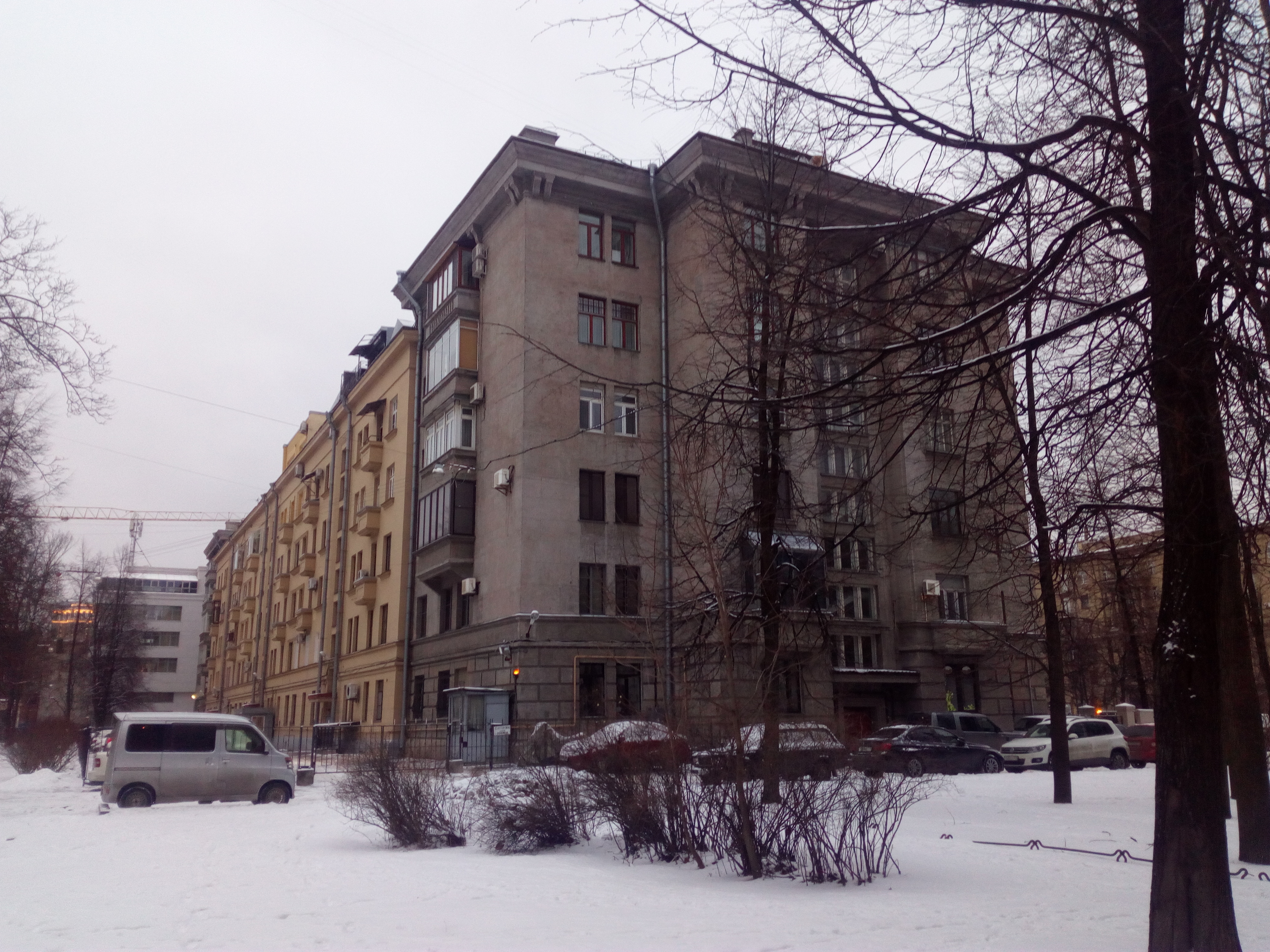 Московский 151.jpg