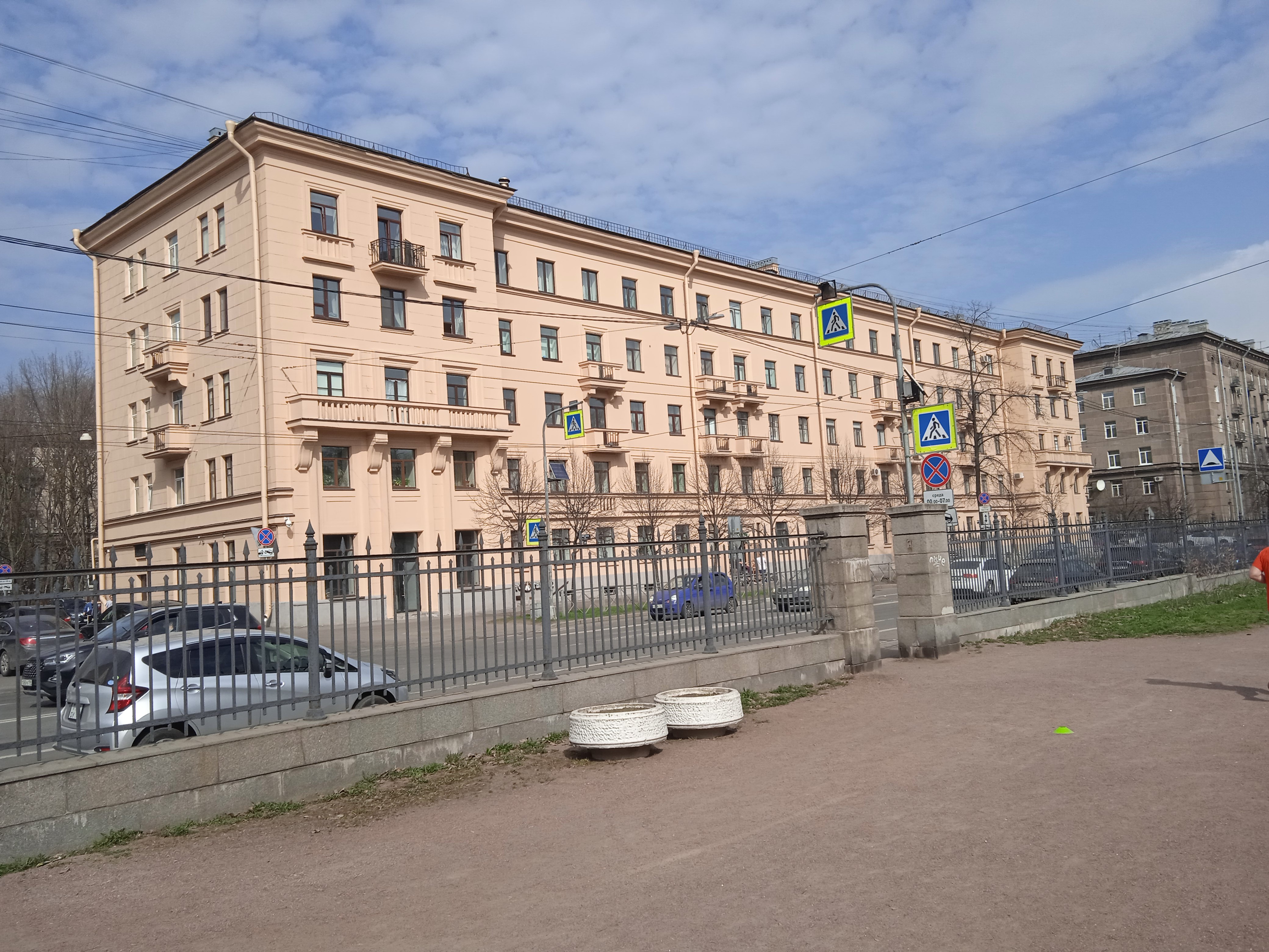 Кузнецовская ул., 38