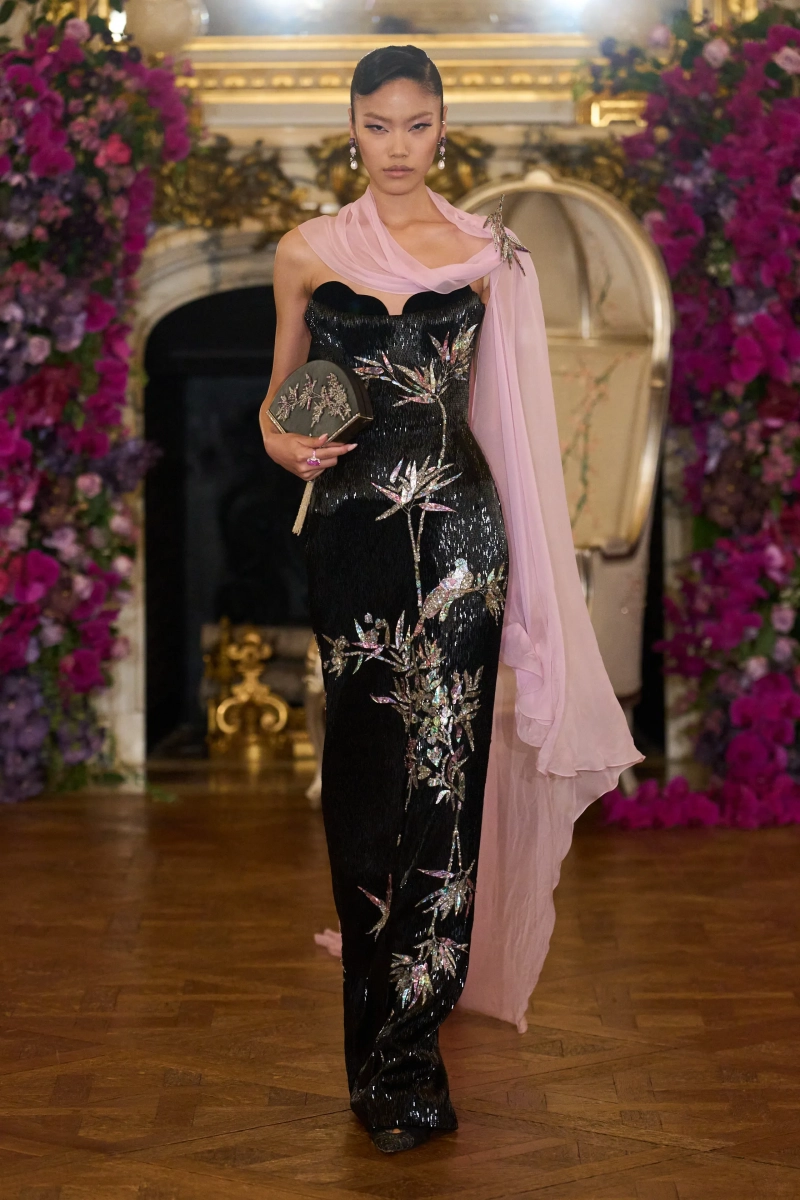 00007-miss-sohee-spring-2026-couture-credit-gorunway.webp