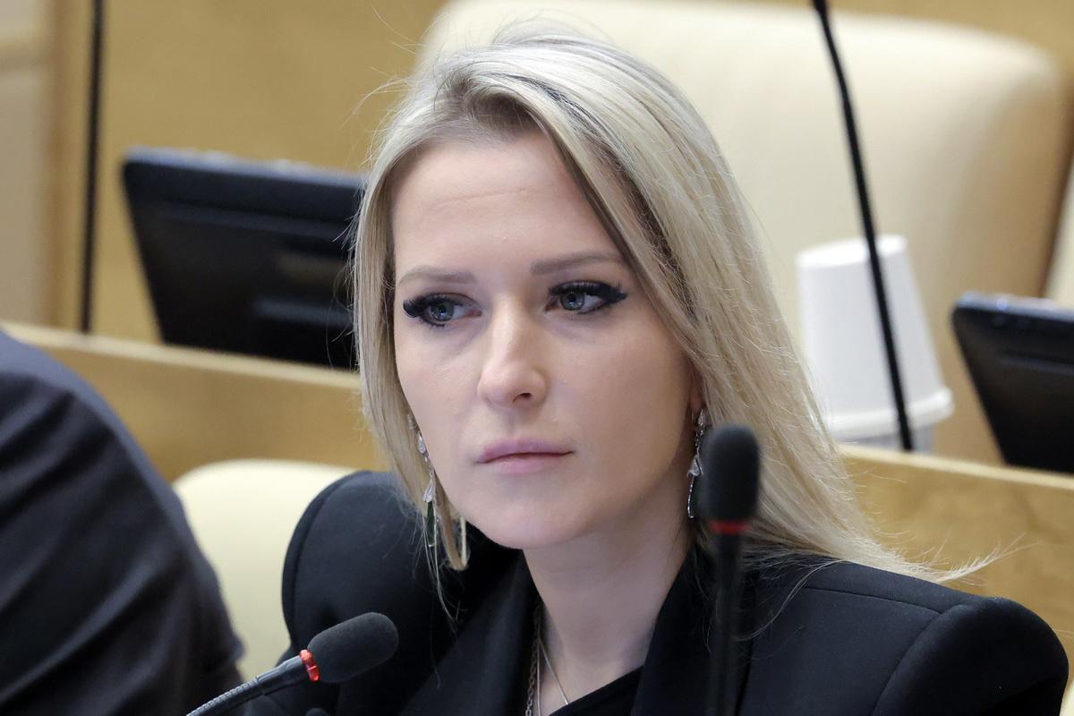 Яна Лантратова: новый омбудсмен и её путь в политику