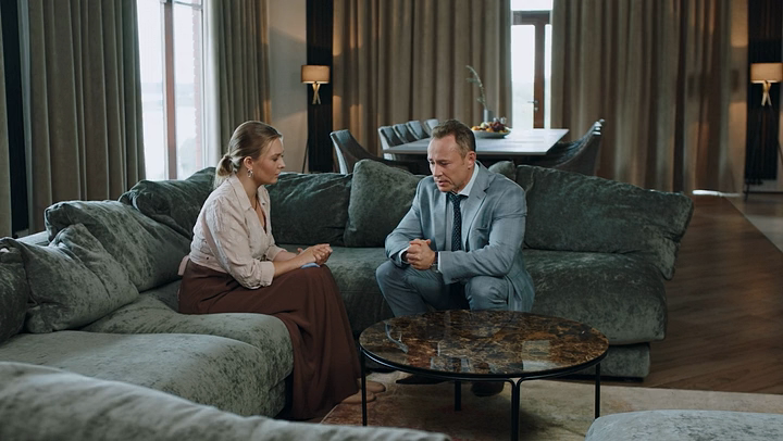Под.ударом.S01E01.WEB-DLRip.x264.seleZen.mkv_20260517_185942.758.png