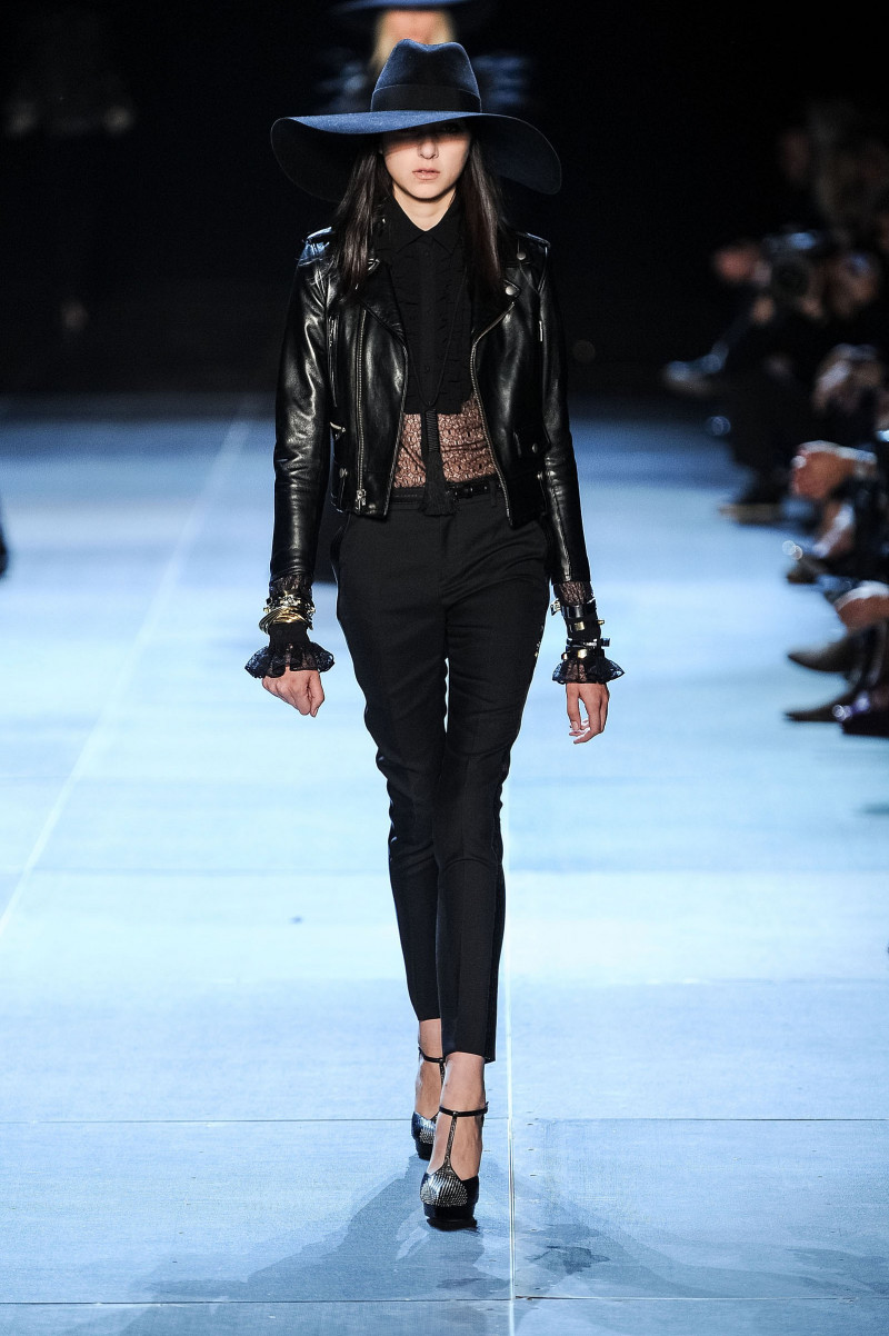 saint_laurent_wss13_164-resp2400v.jpg