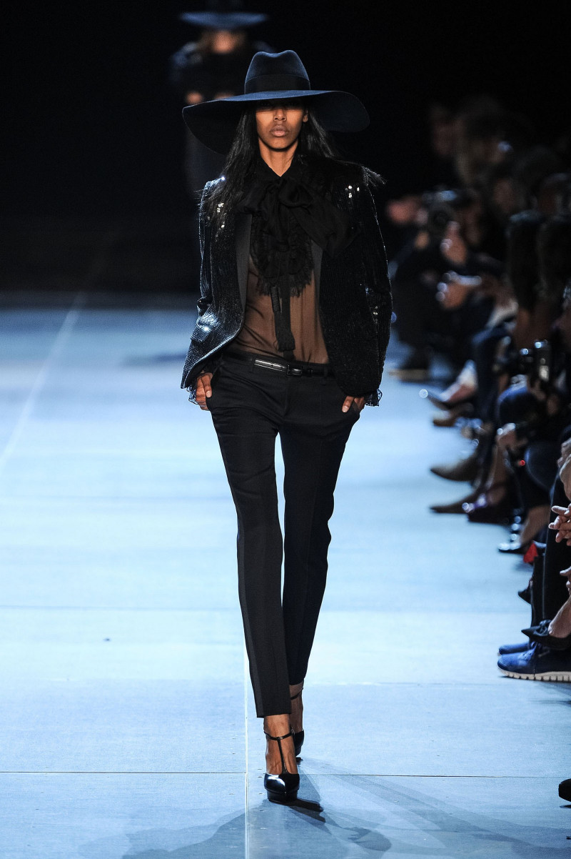 saint_laurent_wss13_143-resp2400v.jpg