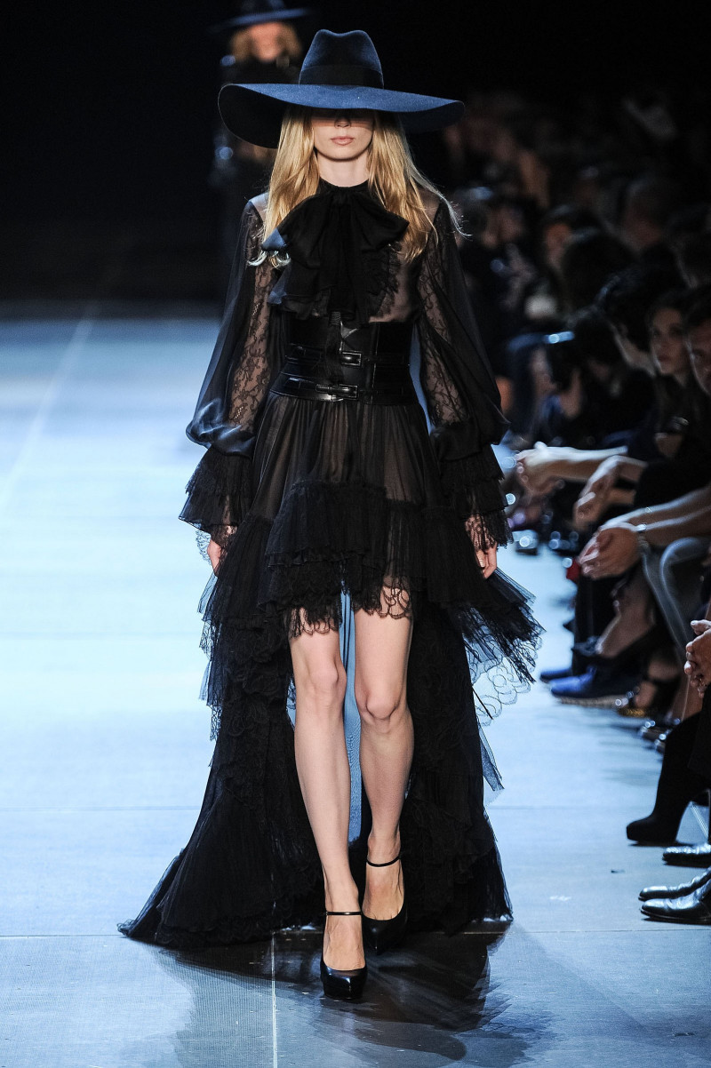 saint_laurent_wss13_053-resp2400v.jpg