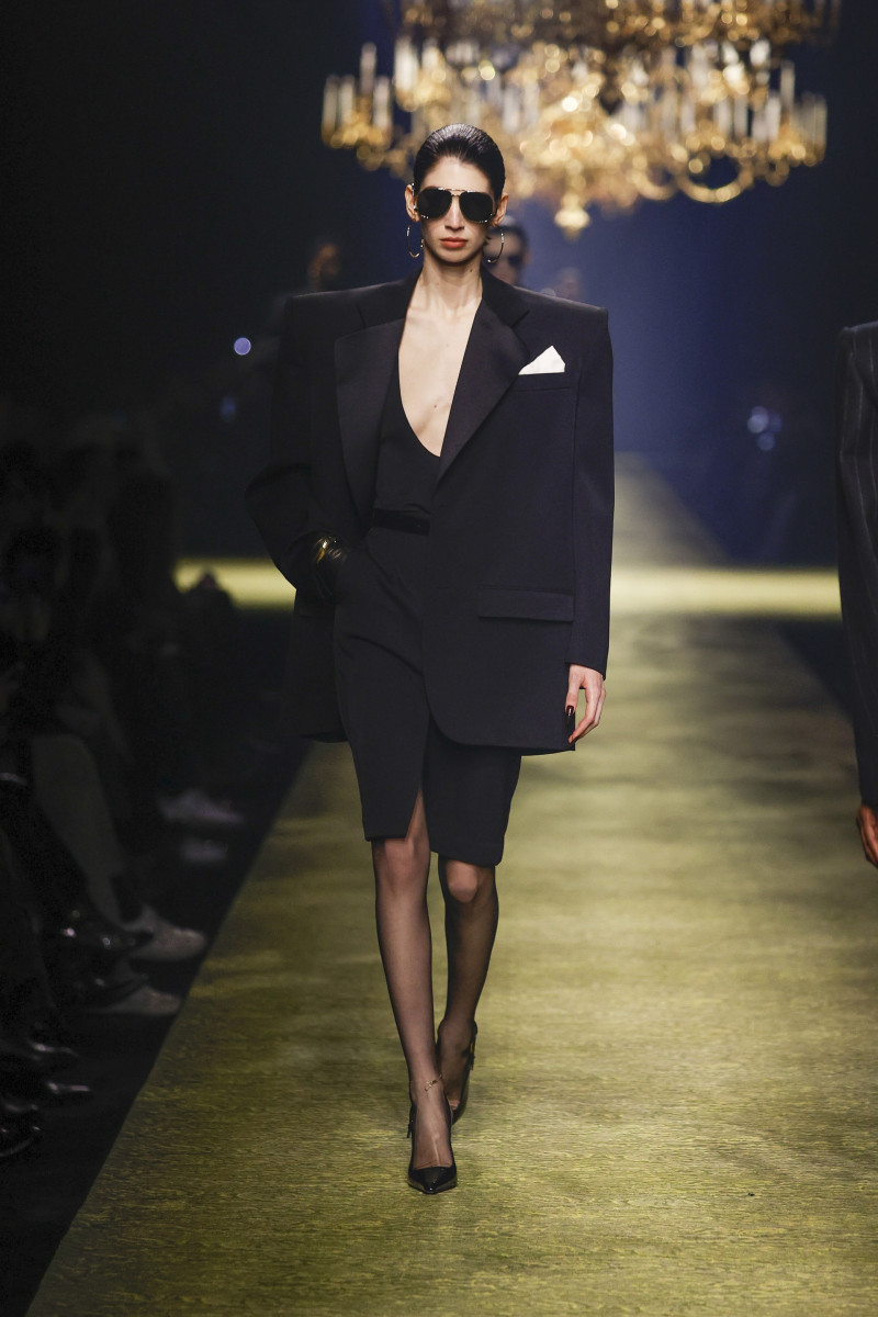 00002-saint-laurent-fall-2023-ready-to-wear-credit-brand.jpg