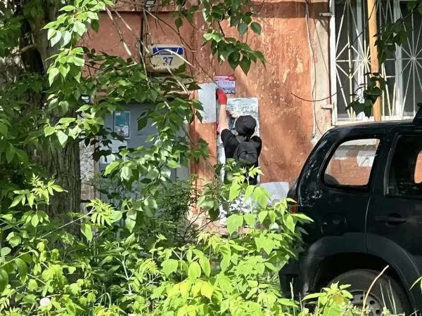 В Перми за полгода задержано семь расклейщиков незаконных объявлений