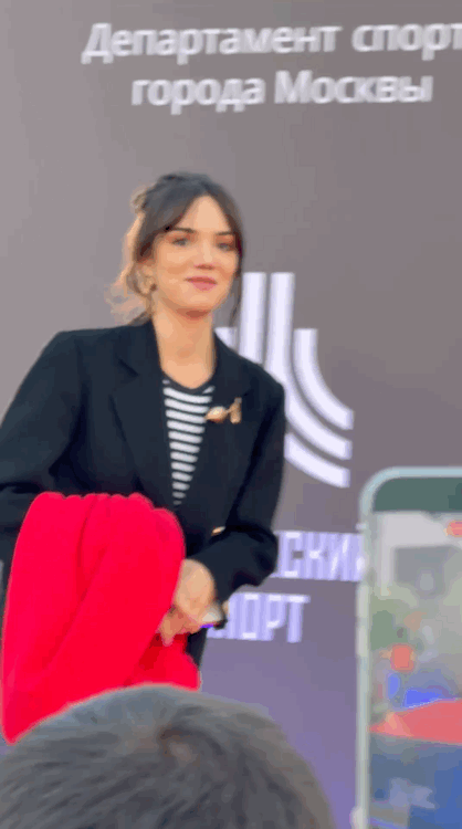 https://i3.imageban.ru/out/2026/05/30/d96ffe0bdbf18c7a5e5fd7923af7bde0.gif