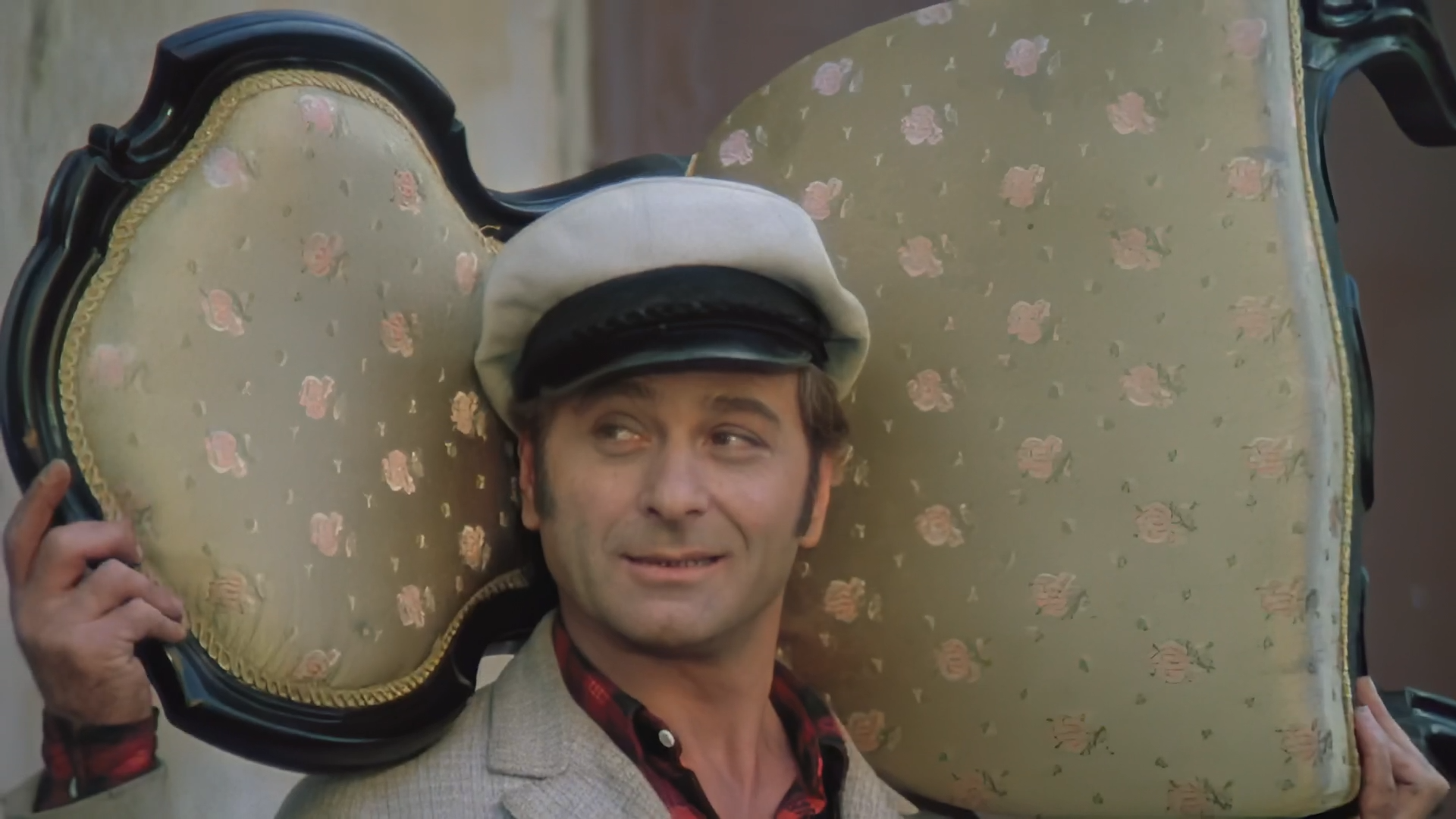 12_стульев_1970_HDRipAI_1080p_prob4_iris3.mp4_snapshot_01.21.08_[2026.06.19_10.04.19].png
