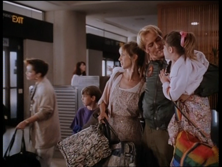 dvd_snapshot_01.25.29.280.png