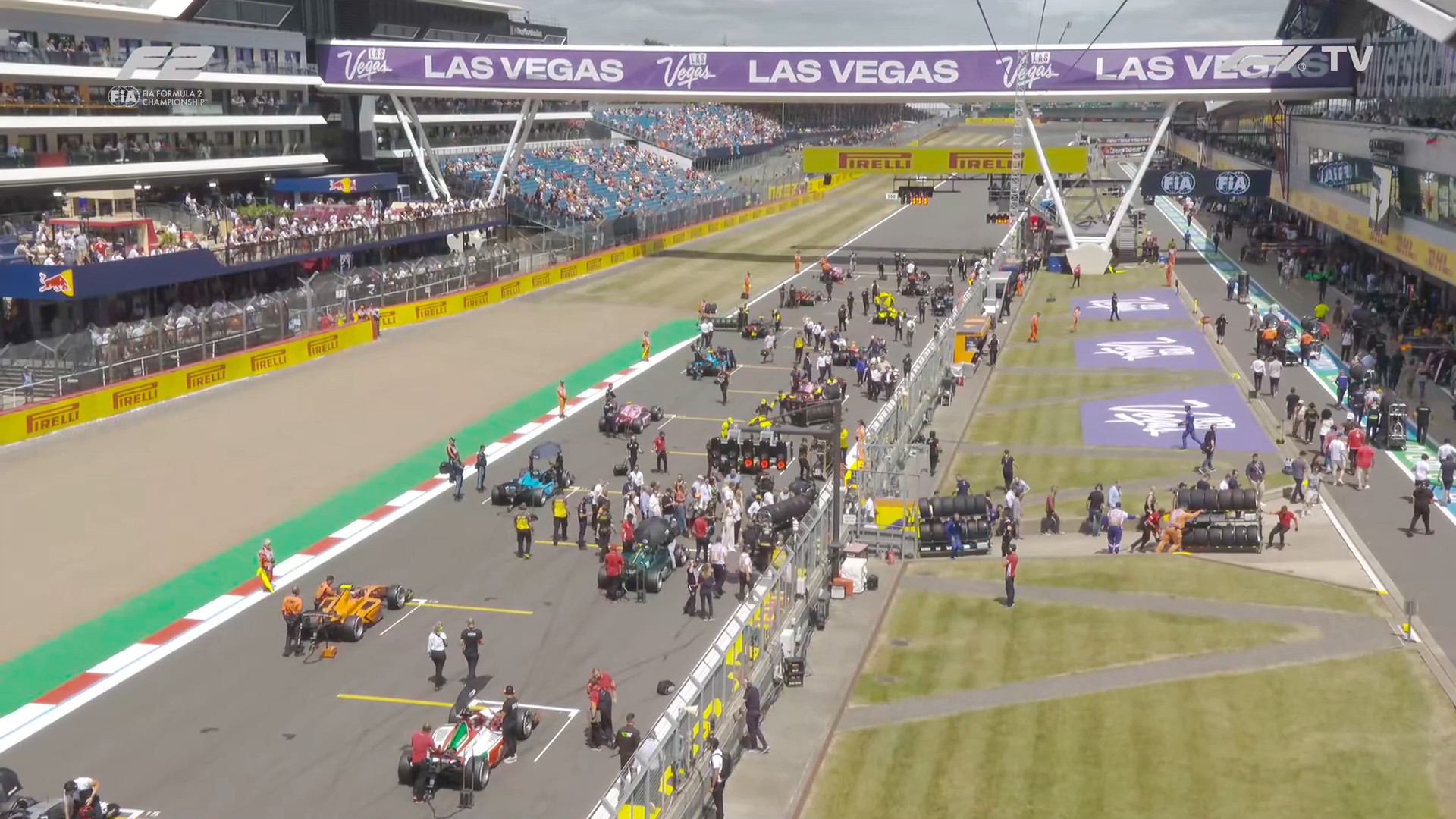 cap_01.Formula2.R07.British.Race.One.F1TV.1080p.rus_00_02_48_03.jpg