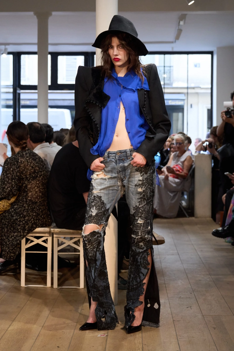 00028-ronald-van-der-kemp-fall-2026-couture-credit-gorunway.webp