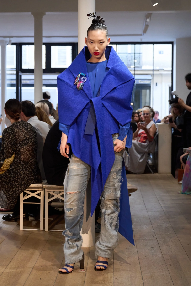 00022-ronald-van-der-kemp-fall-2026-couture-credit-gorunway.webp
