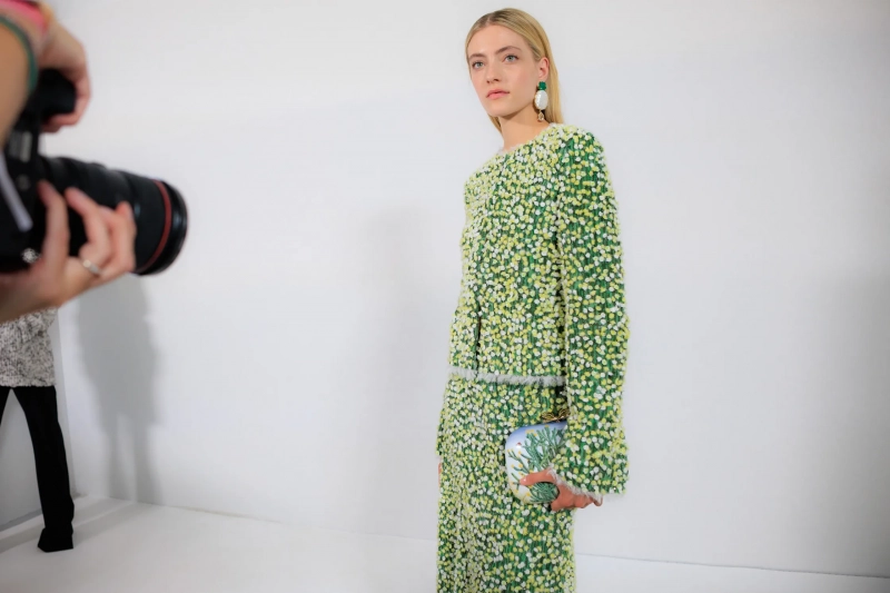 dior_pariscouturess27_backstage_acielle_07.webp