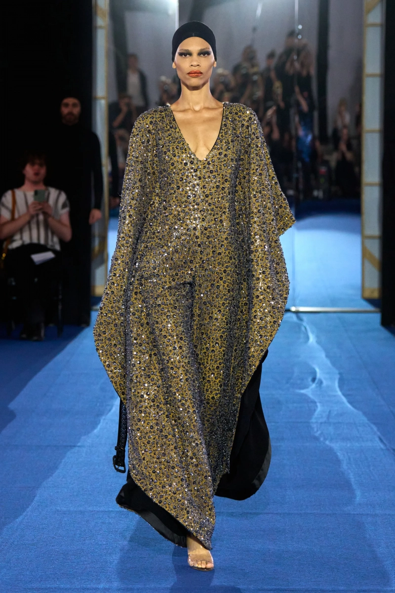 00010-alexis-mabille-fall-2026-couture-credit-gorunway.webp