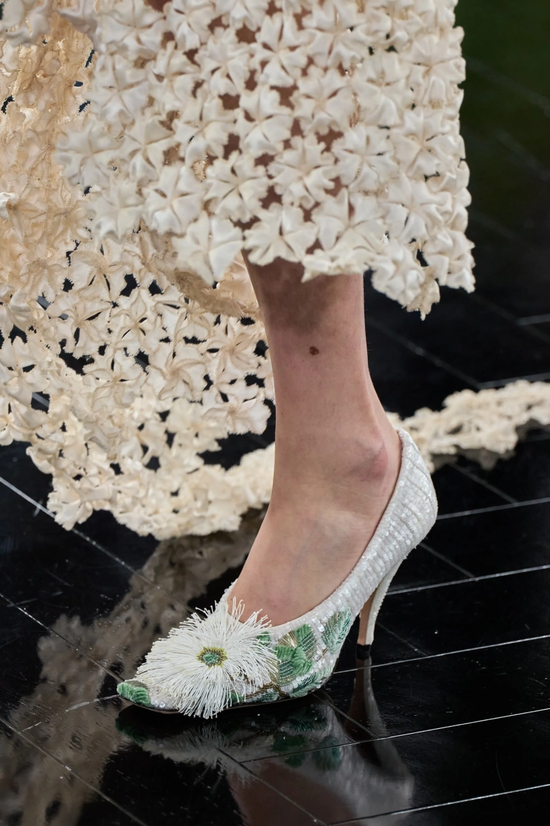 00189-christian-dior-fall-2026-couture-details-credit-gorunway.webp