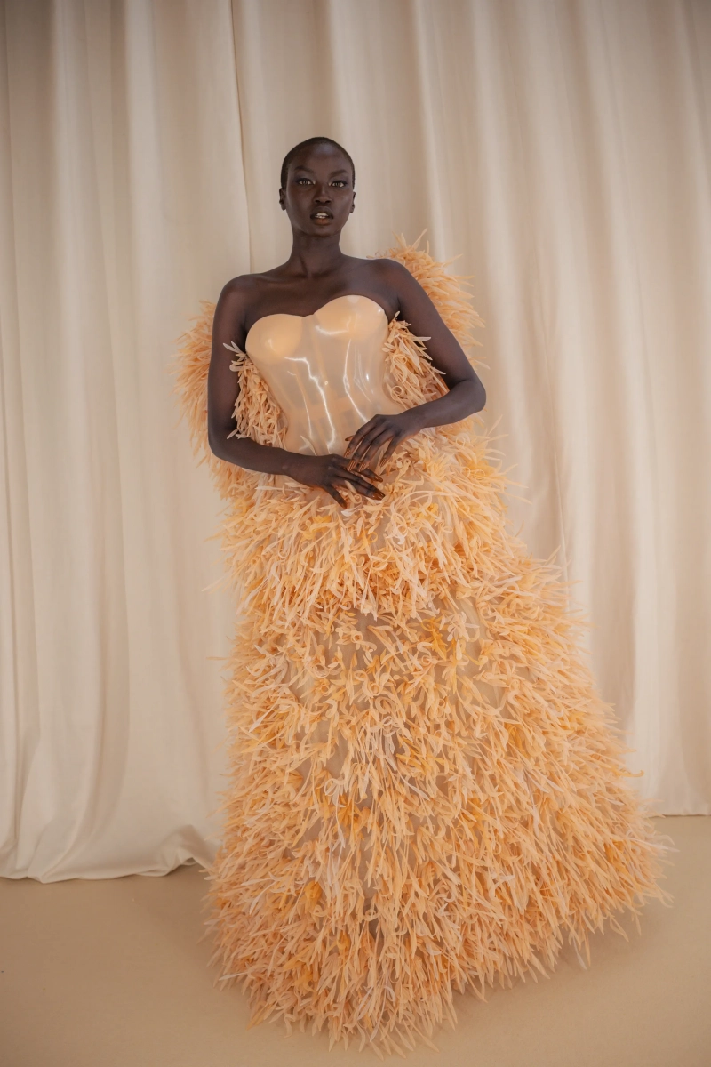 Schiaparelli_pariscouturess27_backstageacielle_28.webp