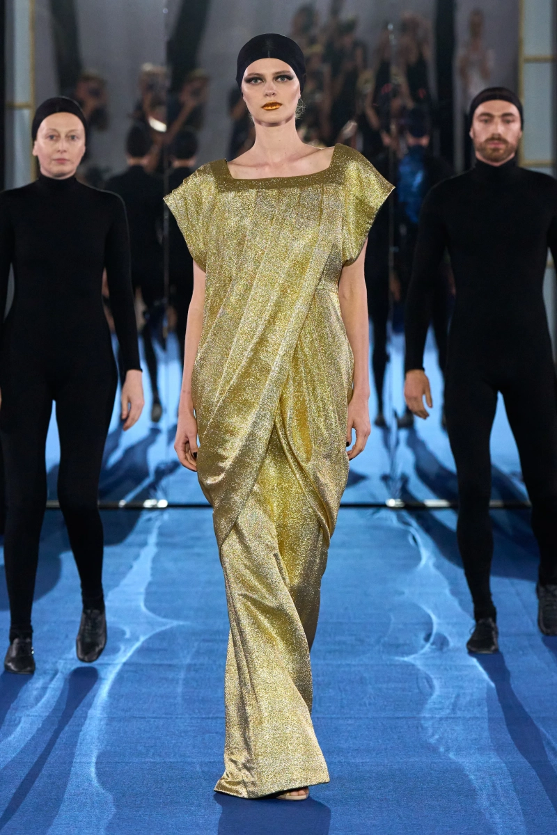00004-alexis-mabille-fall-2026-couture-credit-gorunway.webp