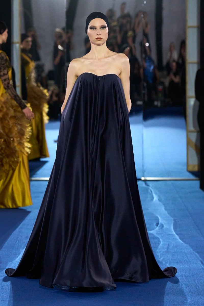 00019-alexis-mabille-fall-2026-couture-credit-gorunway.webp