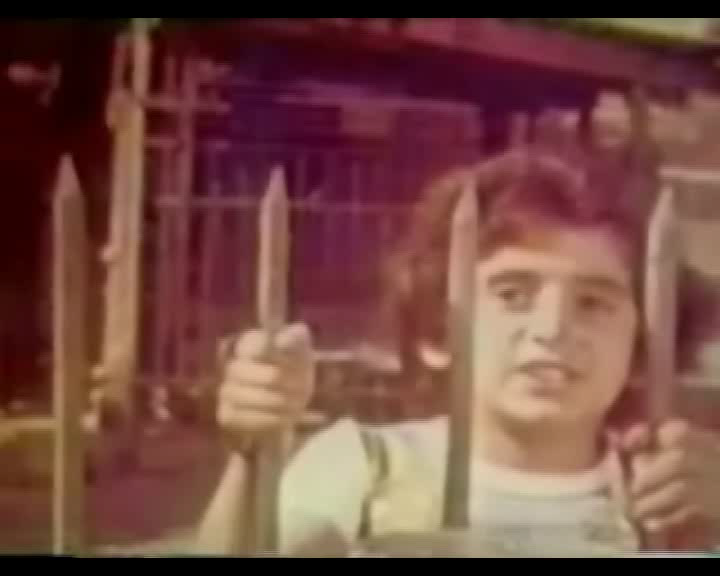 003_VHSRip.png