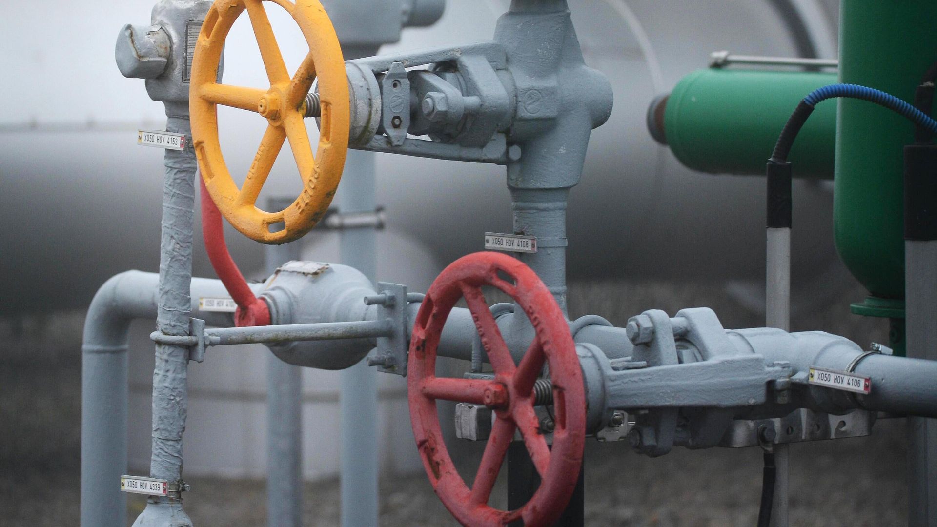 Цены на газ в Европе выросли до 592,5 доллара за тысячу кубов
