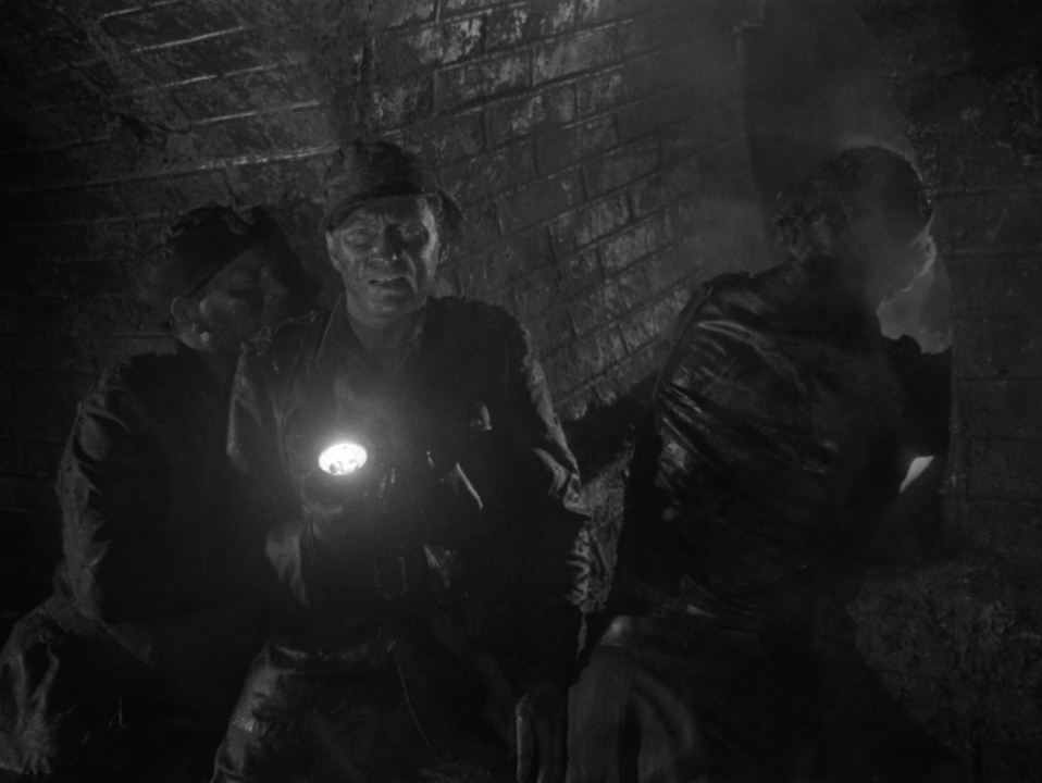 Канал.1957.BDRip 720p msltel.mkv_snapshot_01.12.18.400.jpg