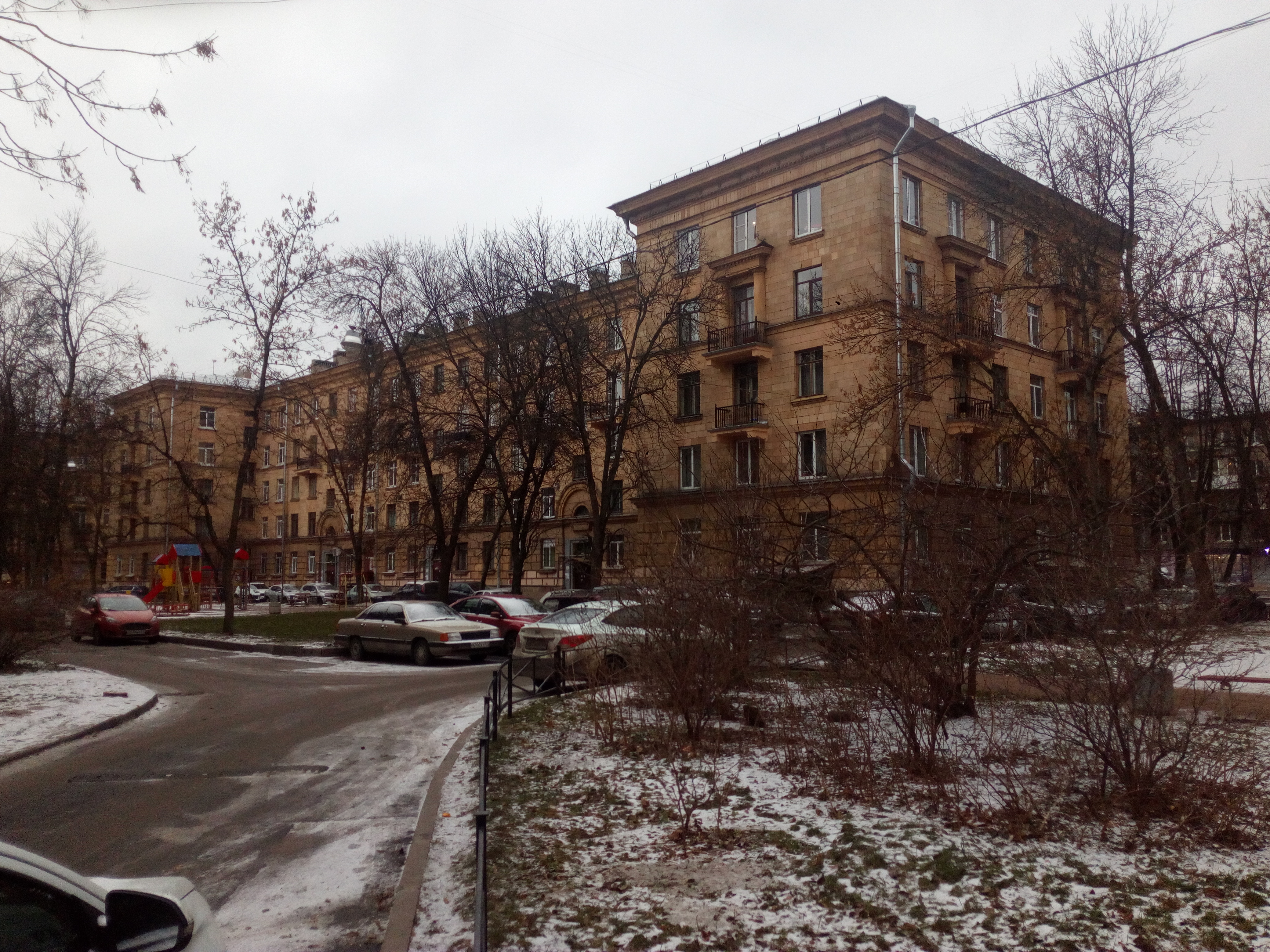 Кондратьевский 61_3.jpg