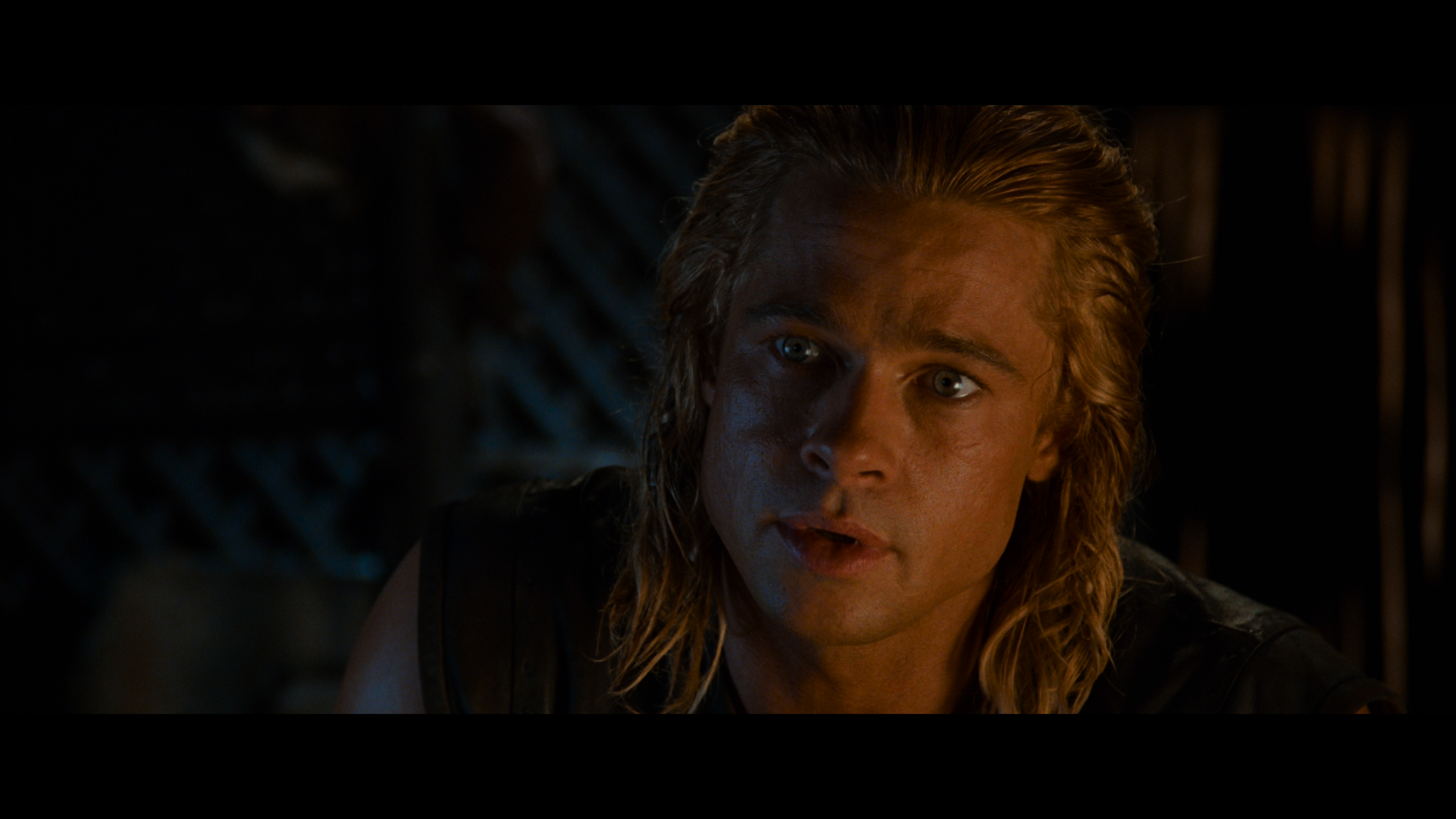 Troy.2004.BDRemux.2160p.NNMClub.mkv_snapshot_01.51.32.394.png