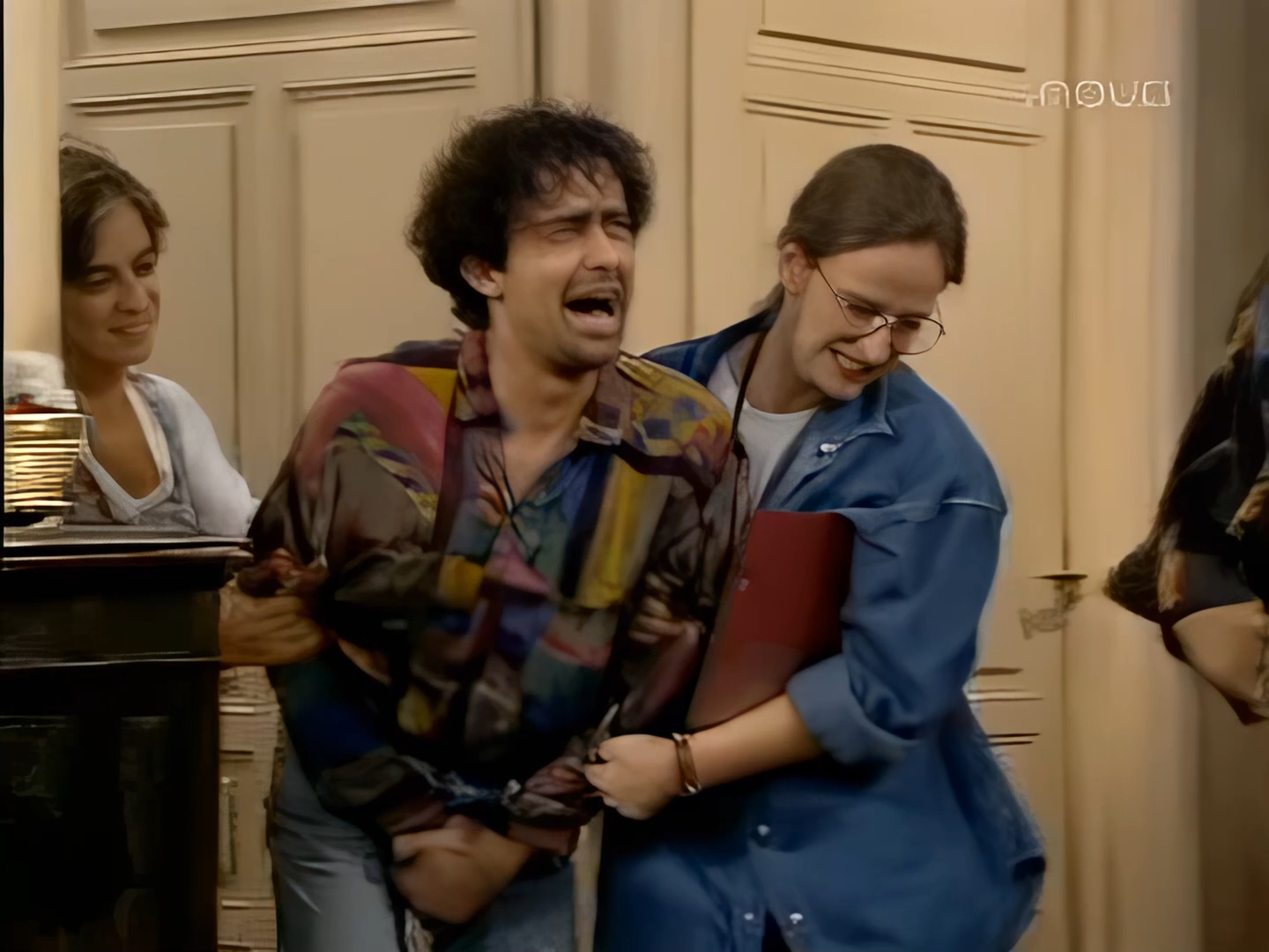 Farmacia de Guardia-S01E19-00.18.21.272.jpg