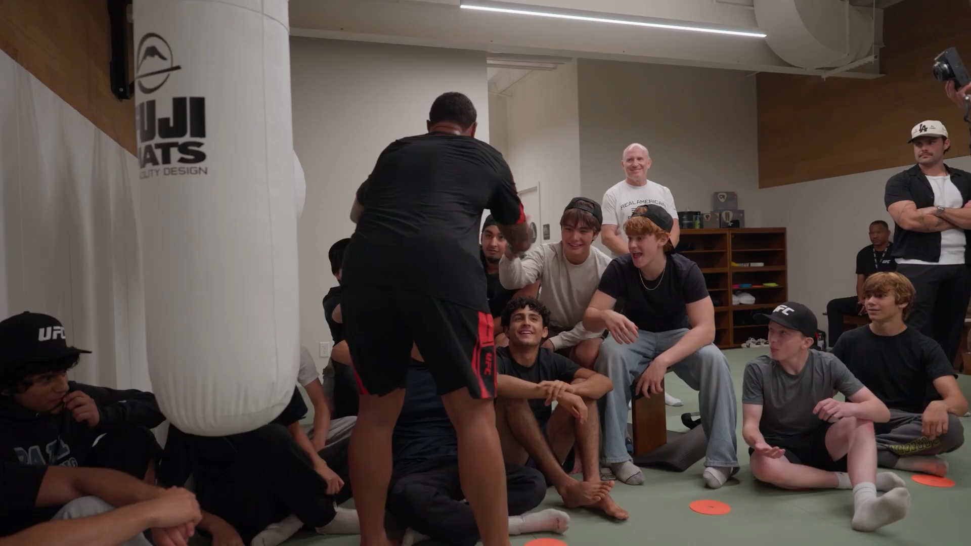 Embedded 5.mkv_snapshot_04.00.000.png