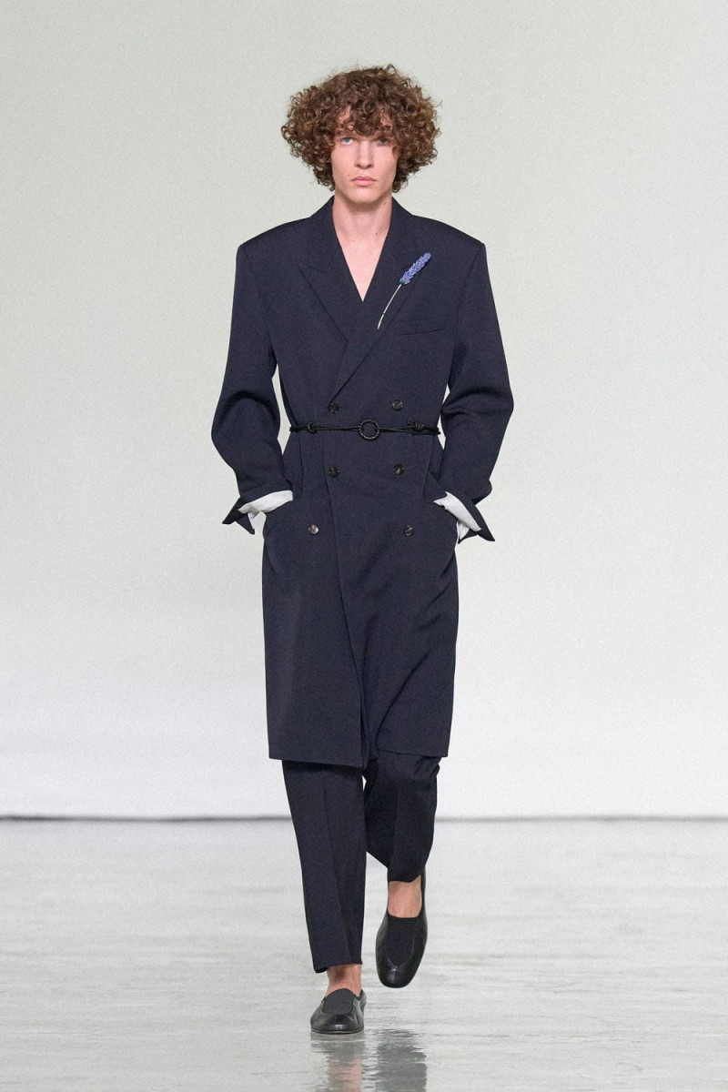 Bottega-Veneta-Spring-Summer-2027-Runway-Magazine-11.jpg
