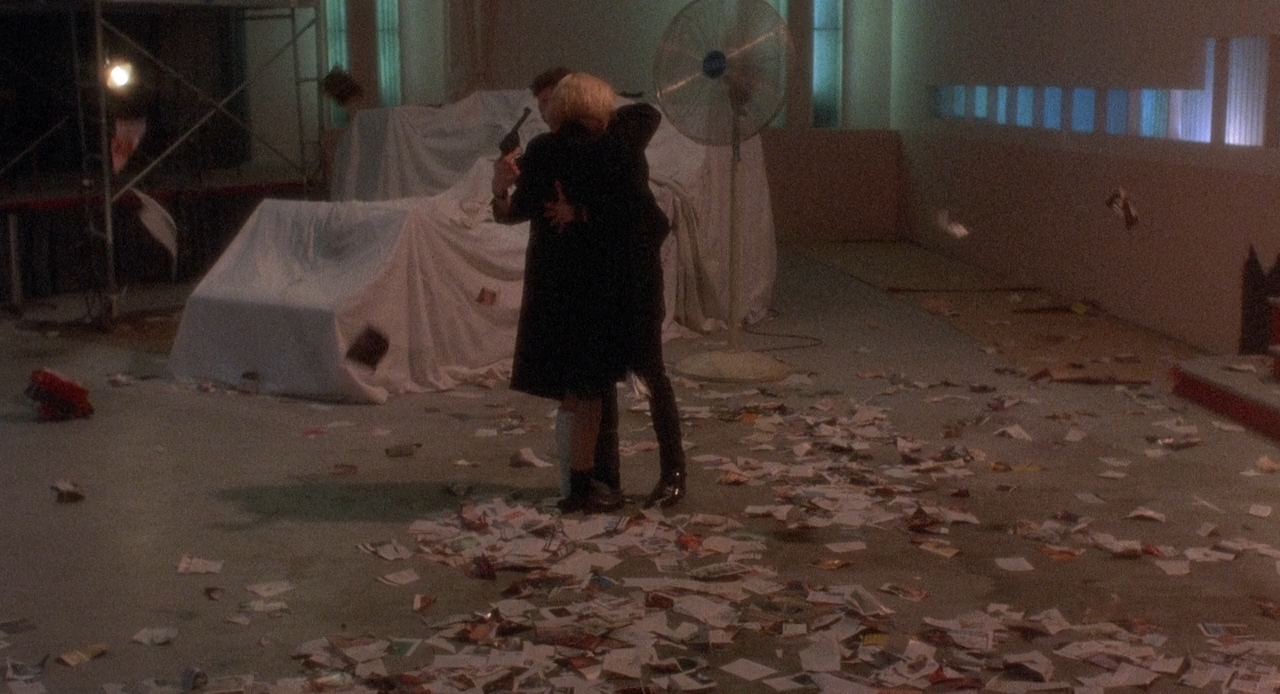 Сердце полуночи.1988.BDRip 720p msltel.mkv_snapshot_01.27.12.179.jpg