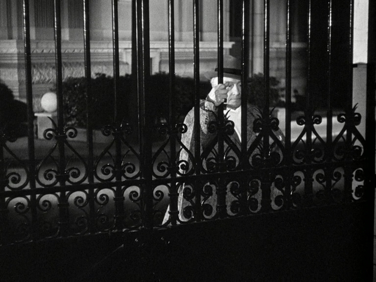 Я был им три раза.1952.BDRip AVC msltel.mkv_snapshot_00.28.23.225.jpg