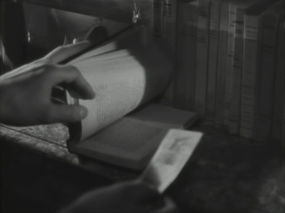 Антуан и Антуанетта.1947.BDRip 720p msltel.mkv_snapshot_00.46.50.736.jpg