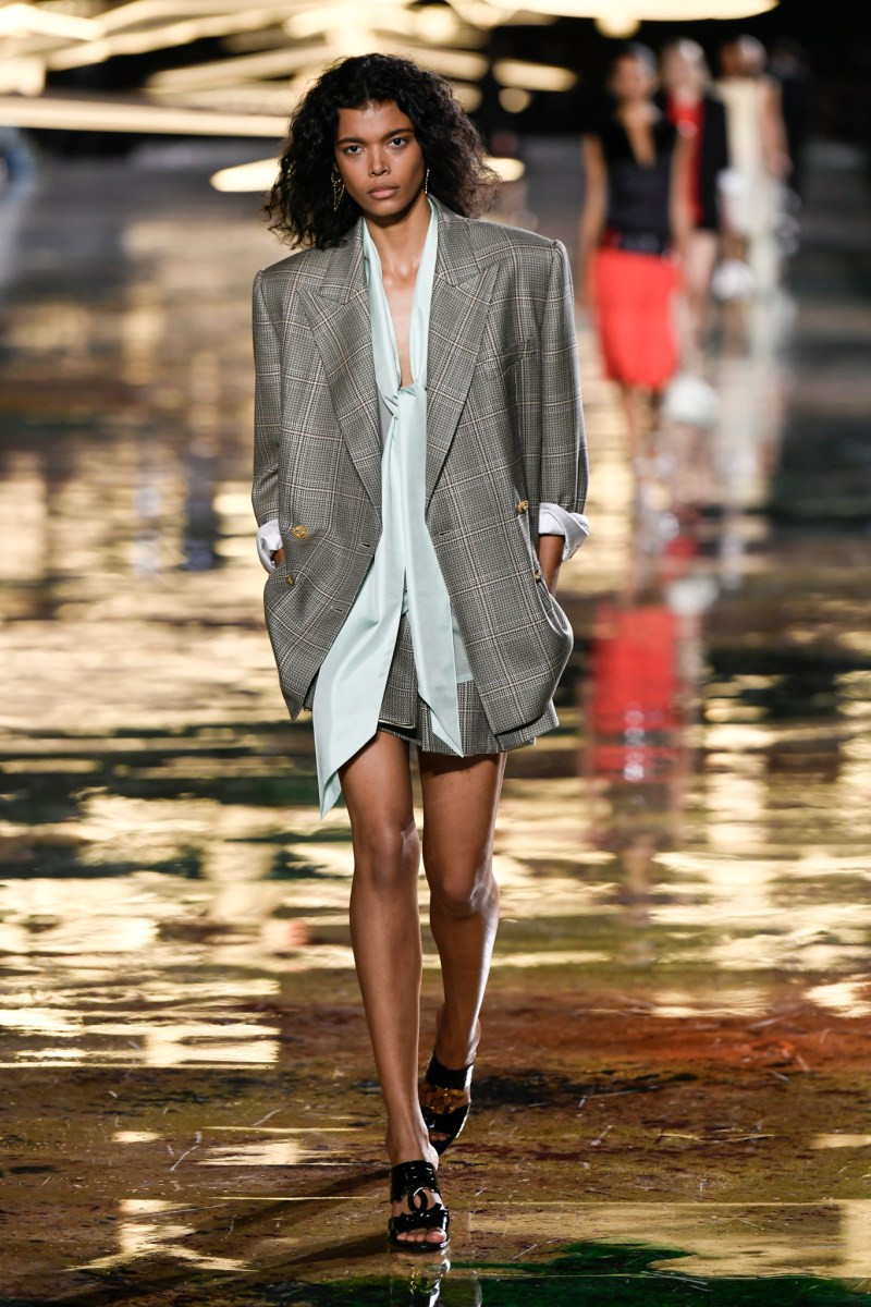 chanel-spring-2027-rtw-r-dm-0066.jpg