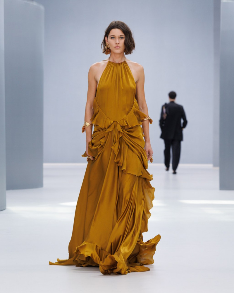 zimmermann-spring-2027-rtw-r-ctsy050.jpg