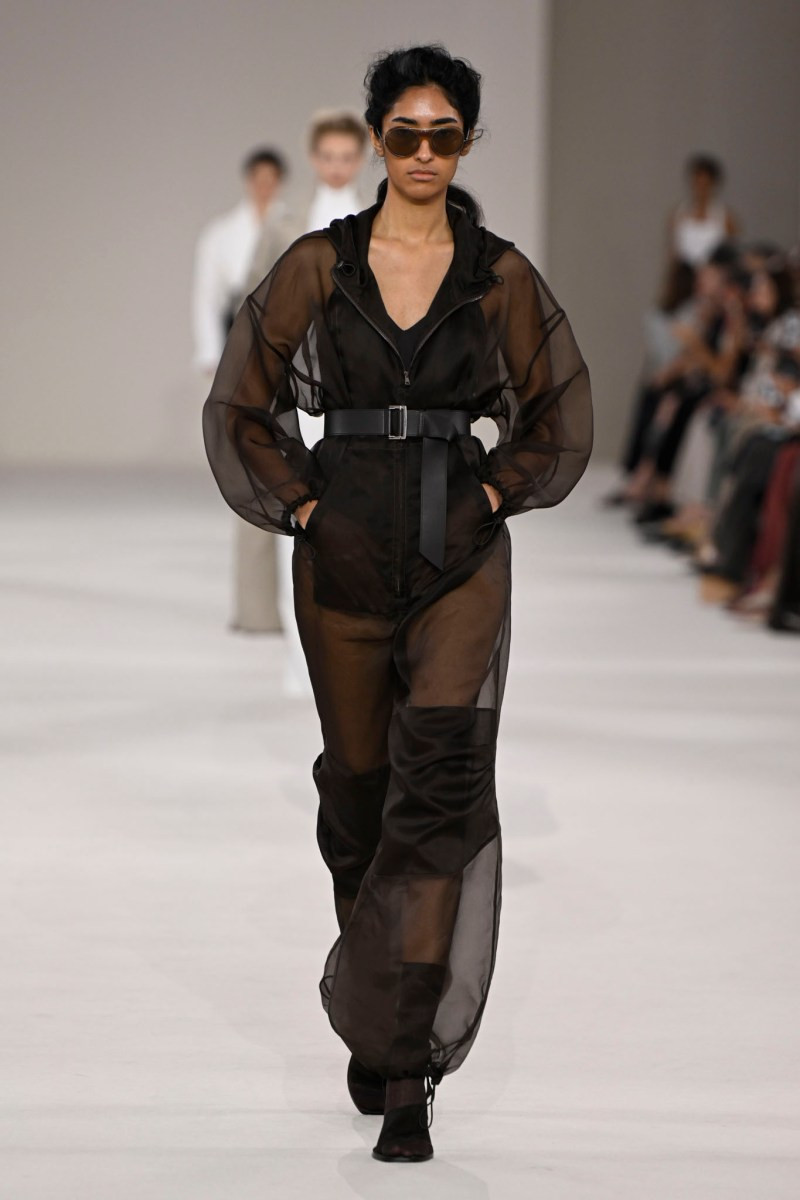max-mara-spring-27-rtw-r-gg-022.jpg